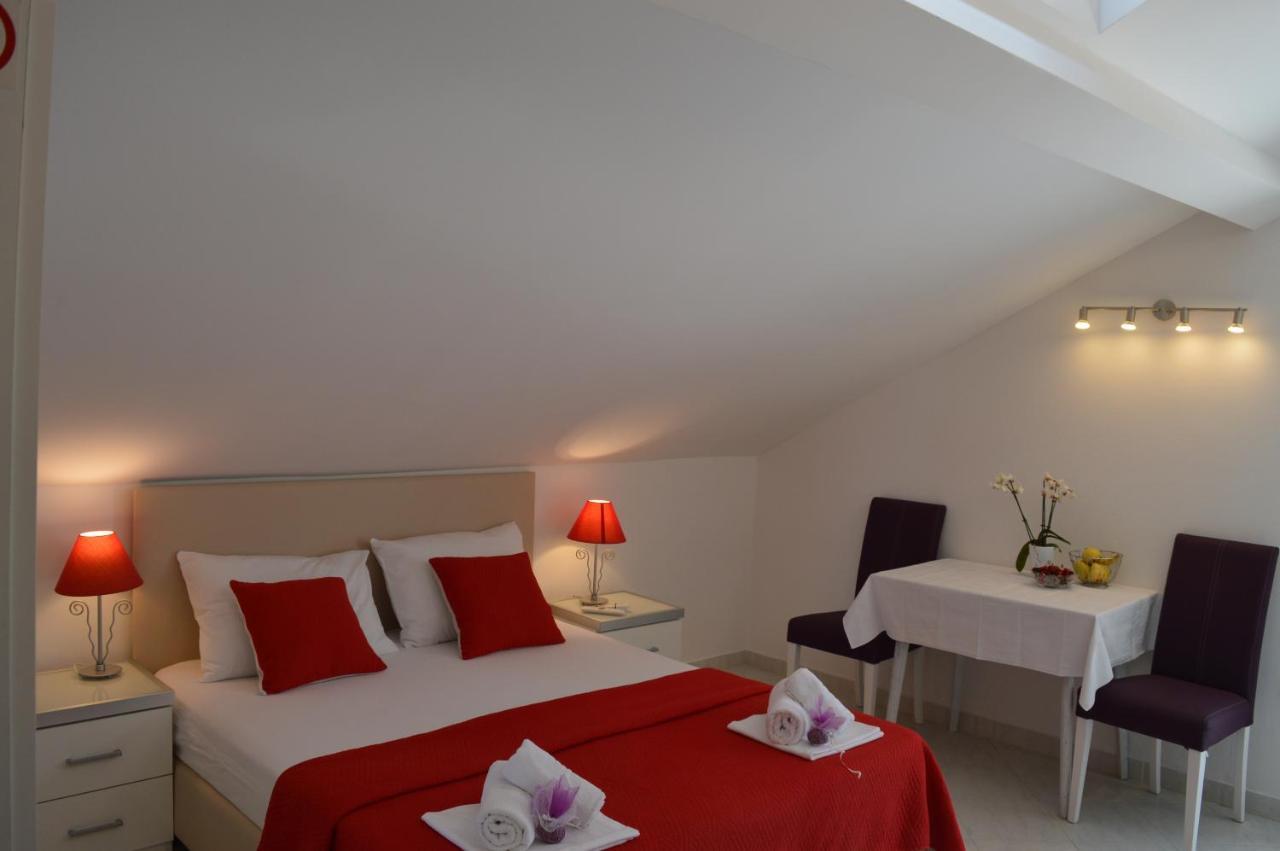 Villa Kristonia Hvar Town Eksteriør billede